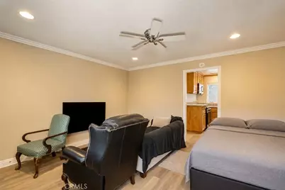 711 Huntington, Huntington Beach, CA 92648 - Photo 34
