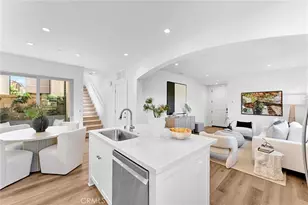 105 Elkhorn, Irvine, CA 92618 - Photo 14