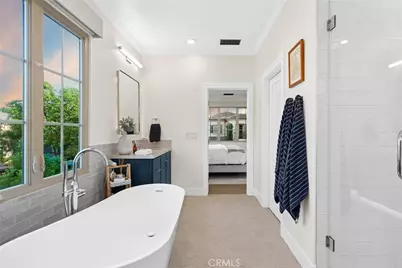 29 Lupari, Irvine, CA 92618 - Photo 42