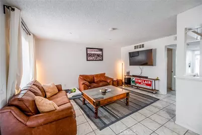 300 E Chestnut #300Q, Santa Ana, CA 92701 - Photo 2