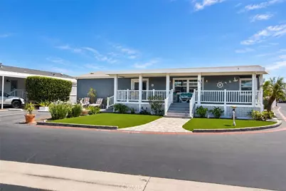 16222 Monterey, Huntington Beach, CA 92649 - Photo 4