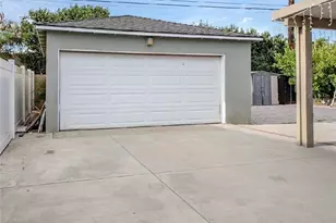 8217 Poinsettia Dr, Buena Park, CA 90620 - Photo 6