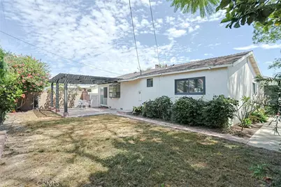 15611 Toway, Huntington Beach, CA 92647 - Photo 30