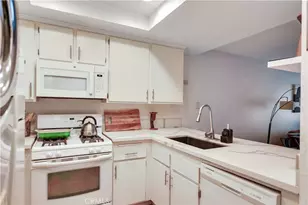 941 S Mountain, Ontario, CA 91762 - Photo 8