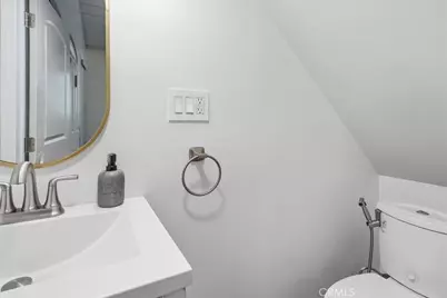 15808 Nordhoff, Los Angeles, CA 91343 - Photo 8
