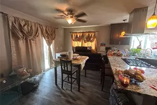 32257 Zircon, Lucerne Valley, CA 92356 - Photo 10