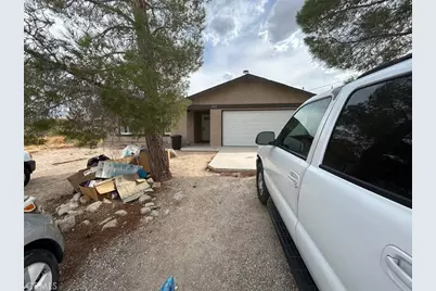 32257 Zircon, Lucerne Valley, CA 92356 - Photo 2