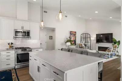 2049 Monrovia, Costa Mesa, CA 92627 - Photo 12