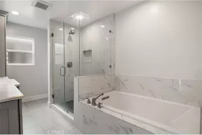2049 Monrovia, Costa Mesa, CA 92627 - Photo 20