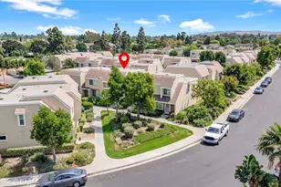 15 Brookfield, Irvine, CA 92604 - Photo 2