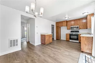 15 Brookfield, Irvine, CA 92604 - Photo 8