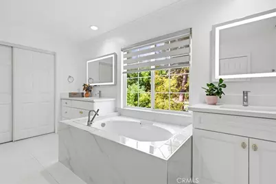 98 Winslow, Irvine, CA 92620 - Photo 22