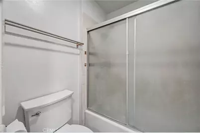 4828 W 5th #E, Santa Ana, CA 92703 - Photo 10