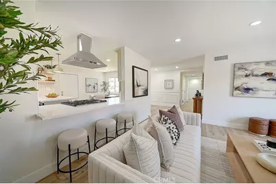 2113 S Forest, Santa Ana, CA 92704 - Photo 8