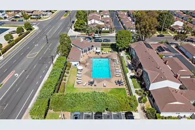 8215 Deerfield Drive, Huntington Beach, CA 92646 - Photo 38