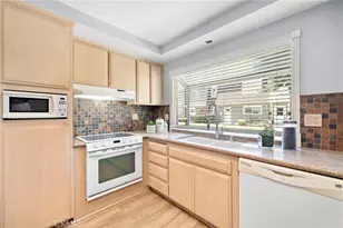 8215 Deerfield Dr, Huntington Beach, CA 92646 - Photo 10