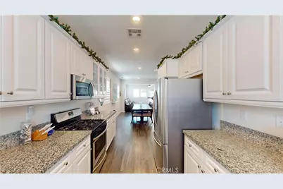 5011 Vanderham Way, Mira Loma, CA 91752 - Photo 4