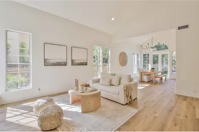 2162 Sonbria, Tustin, CA 92782 - Photo 10