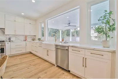 2162 Sonbria, Tustin, CA 92782 - Photo 18