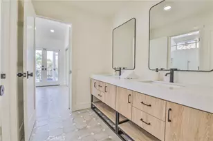 2162 Sonbria, Tustin, CA 92782 - Photo 52