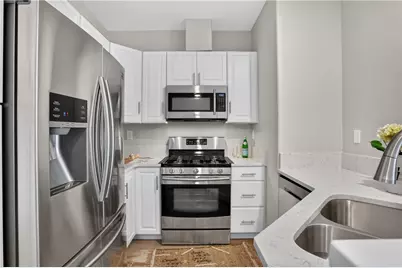 7731 E Portofino, Anaheim, CA 92808 - Photo 8
