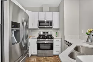 7731 E Portofino, Anaheim, CA 92808 - Photo 8