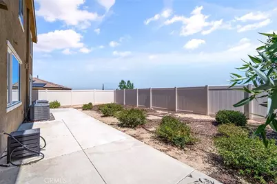 45750 Bassett Street, Temecula, CA 92592 - Photo 6