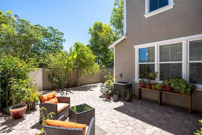 15563 Jasmine Place, Tustin, CA 92782 - Photo 2
