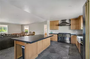 1463 S Citrus Ave, Escondido, CA 92027 - Photo 6