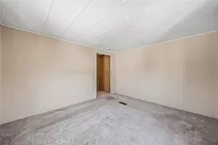 200 W San Bernardino Ave, Rialto, CA 92376 - Photo 30