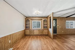 200 W San Bernardino Ave, Rialto, CA 92376 - Photo 6