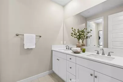 111 Spiral, Irvine, CA 92618 - Photo 34