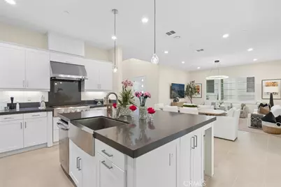 111 Stellar, Irvine, CA 92618 - Photo 2