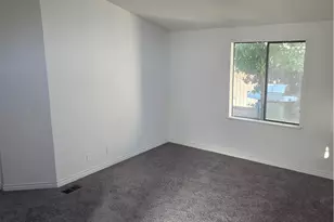 140 W Pioneer Ave, Redlands, CA 92374 - Photo 6