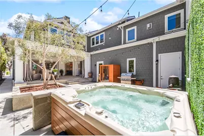 817 Main Street, Huntington Beach, CA 92648 - Photo 32