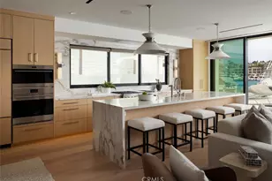 642 Via Lido Nord, Newport Beach, CA 92663 - Photo 4