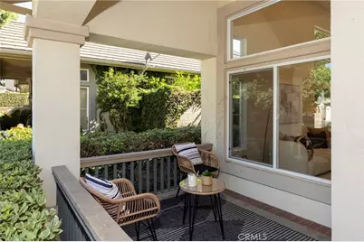9 Oakhurst, Irvine, CA 92620 - Photo 2