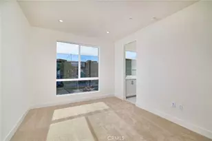 7255 Pointbreak Dr, Huntington Beach, CA 92647 - Photo 18