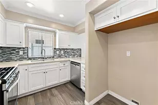 1209 Huntington St, Huntington Beach, CA 92648 - Photo 10