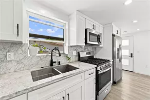 1209 Huntington St, Huntington Beach, CA 92648 - Photo 24