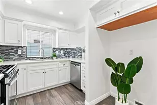 1209 Huntington St, Huntington Beach, CA 92648 - Photo 18