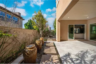 94 Swift, Irvine, CA 92618 - Photo 20