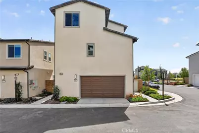 415 Flycatcher, Irvine, CA 92618 - Photo 46