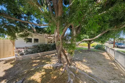 2009 S Eileen Drive, Anaheim, CA 92802 - Photo 48
