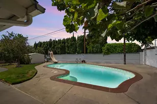 2009 S Eileen Dr, Anaheim, CA 92802 - Photo 10