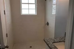 1810 Pomona Ave, Costa Mesa, CA 92627 - Photo 8