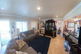 2118 Park Dr, Santa Ana, CA 92707 - Photo 6