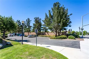 22862 Caminito Manresa, Laguna Hills, CA 92653 - Photo 18