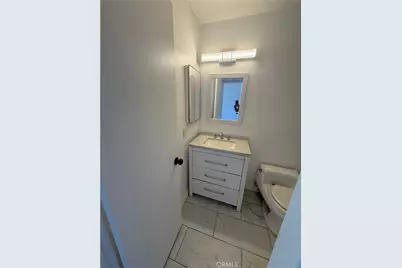 700 W La Veta #E4, Orange, CA 92868 - Photo 6