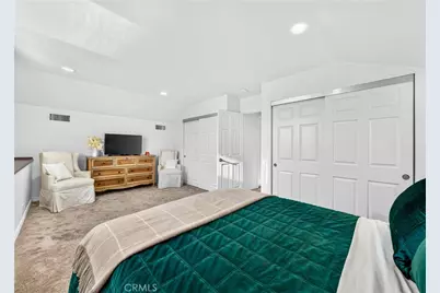 5291 Kenilworth, Huntington Beach, CA 92649 - Photo 38
